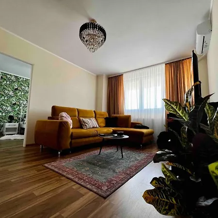 Jungle Home - Gara De Nord Bucharest Exterior photo
