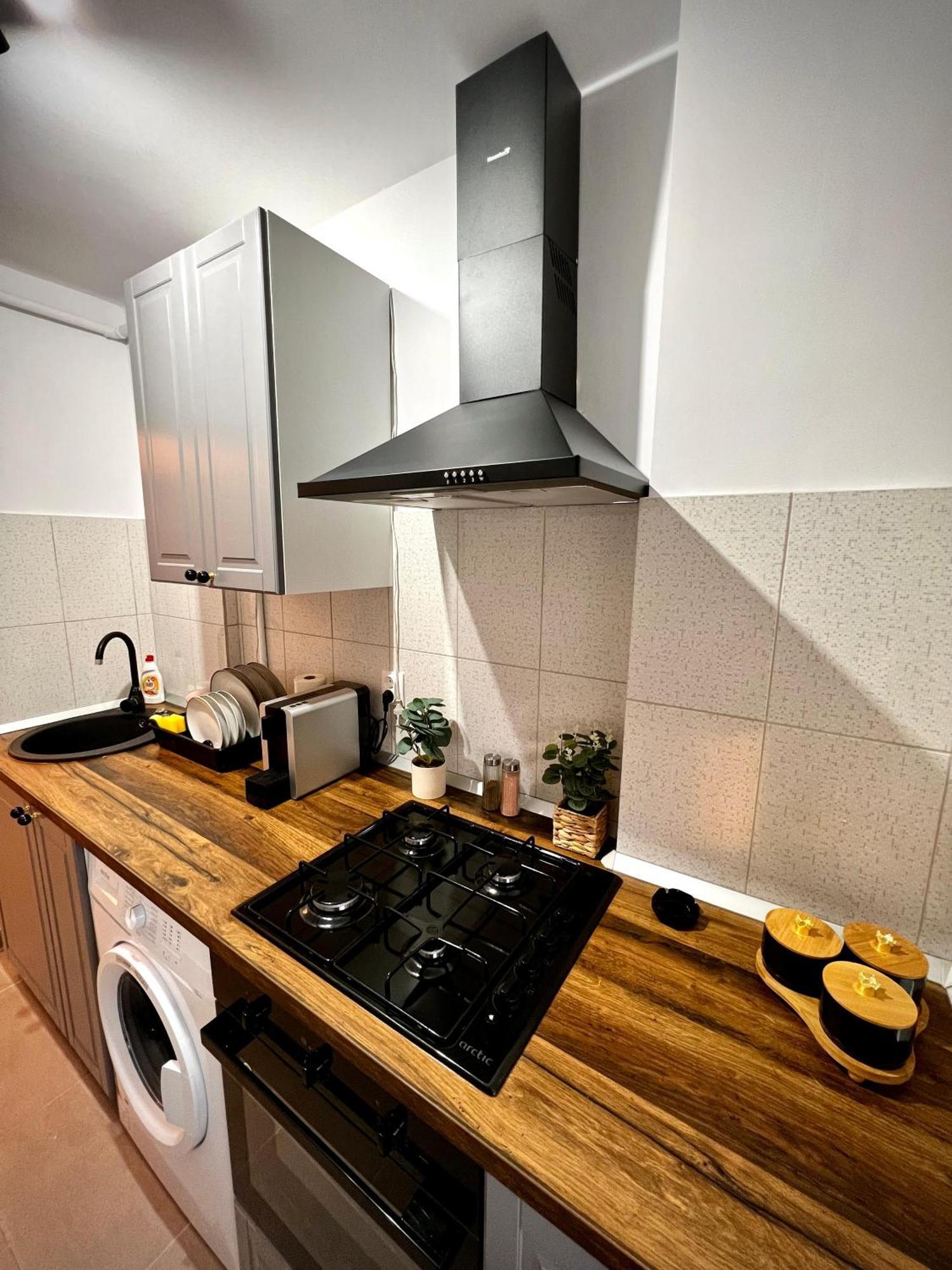 Apartment Jungle - Gara De Nord Bukarest