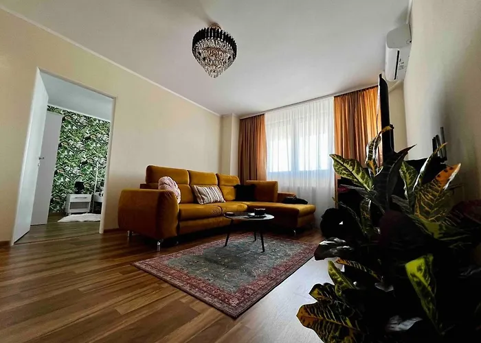 Jungle Home - Gara De Nord